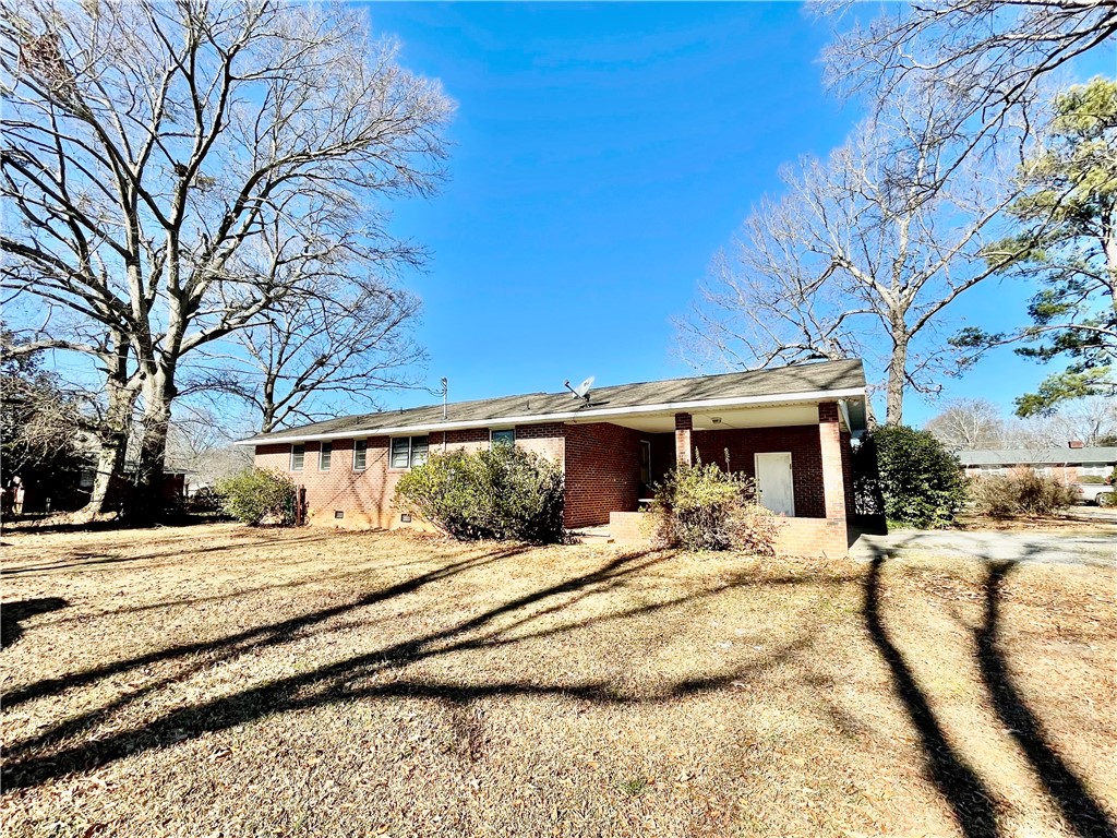 206 Park Road Belton, SC 29627 - Photo 3 of 25 Gallery Image 3