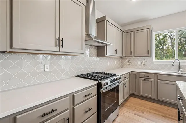 $559,950 | 838 Reed Drive, Raymore, MO 64083