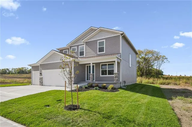 $559,950 | 838 Reed Drive, Raymore, MO 64083