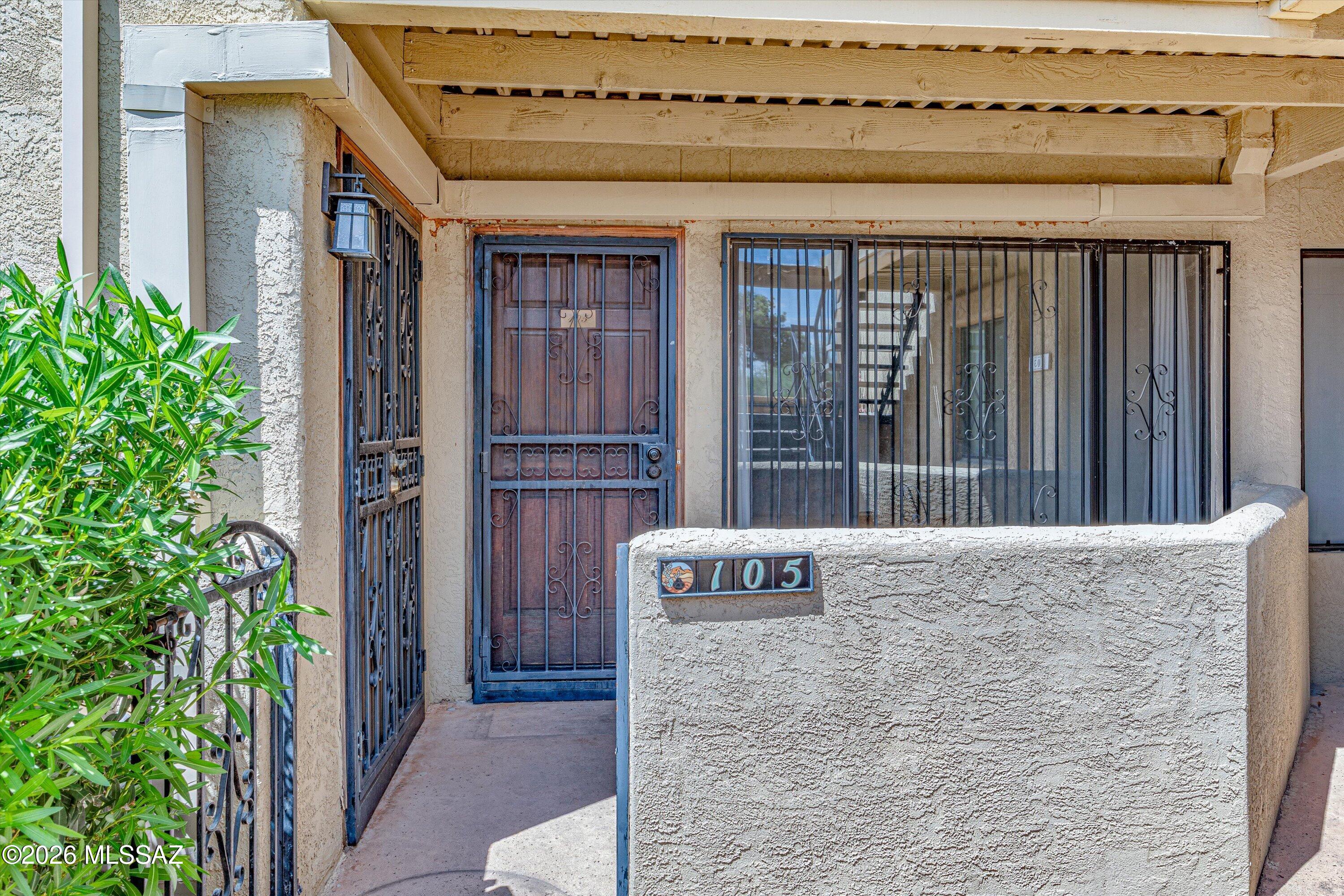 8255 North Oracle Road, Unit 105 Tucson, AZ 85704 - Photo 7 of 28 Gated Patio