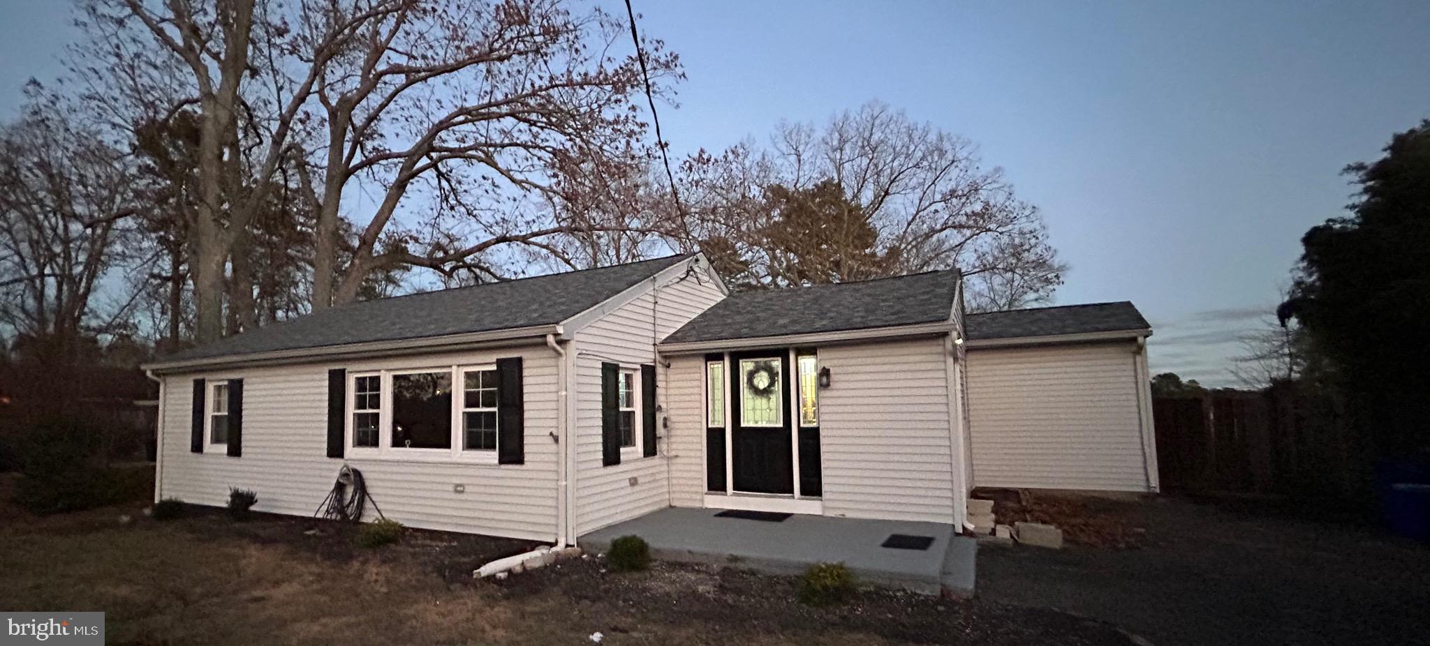 102 Cains Mill Road Williamstown, NJ 08094 - Photo 2 of 26 Gallery Image 2