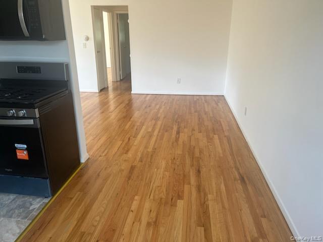101 North Middletown Road, Unit B Pearl River, NY 10965 - Photo 5 of 15
