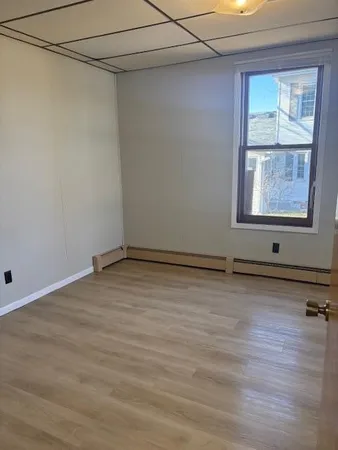 $1,600 | 216 Birch Avenue South, Maple Lake, MN 55358