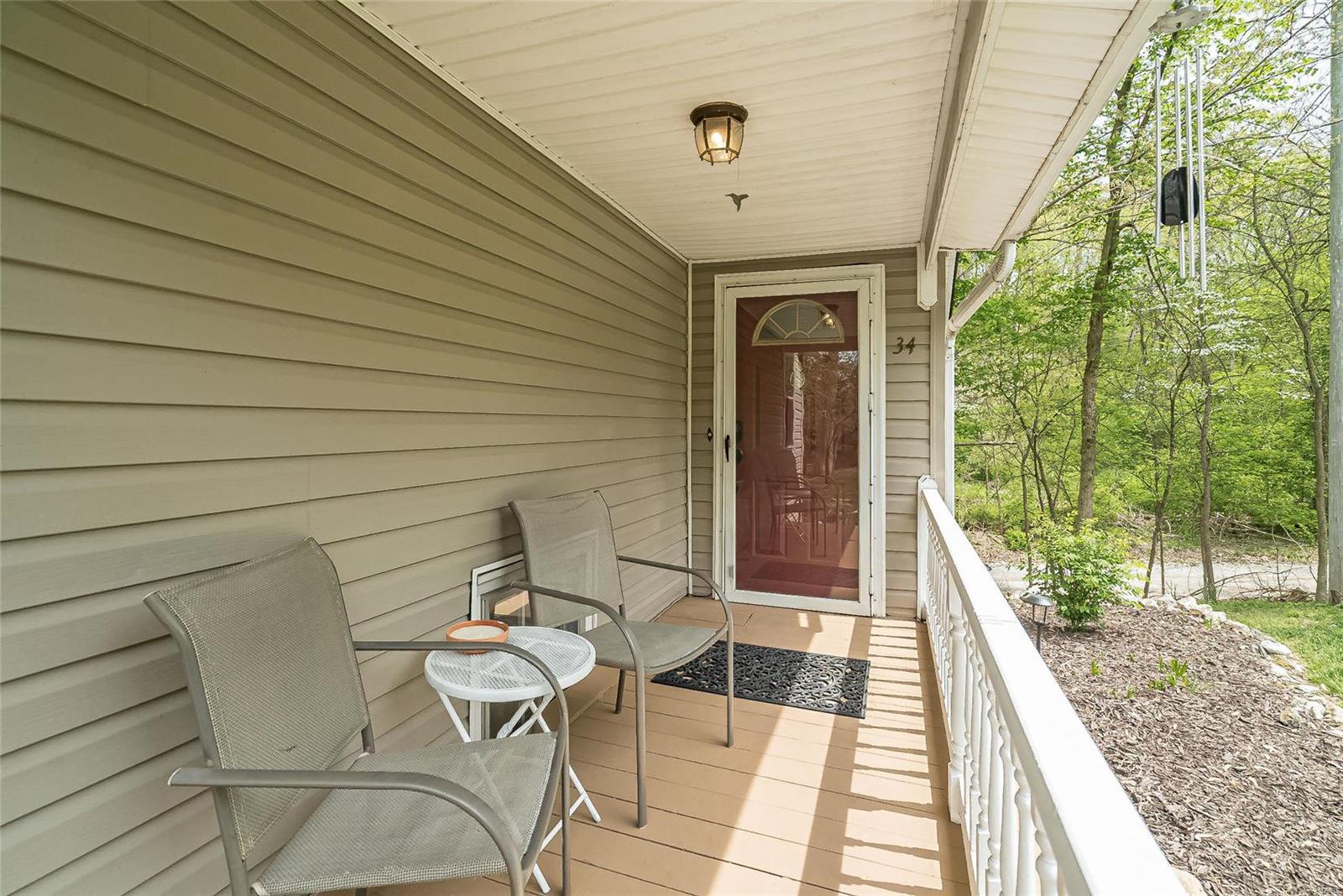 34 Mombert Drive Ballwin, MO 63021 - Photo 6 of 66 Gallery Image 6