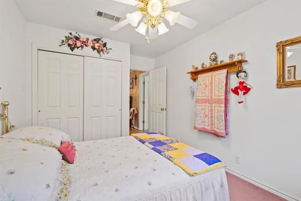 $850,000 | 1393 County Road 2250, Ivanhoe, TX 75447