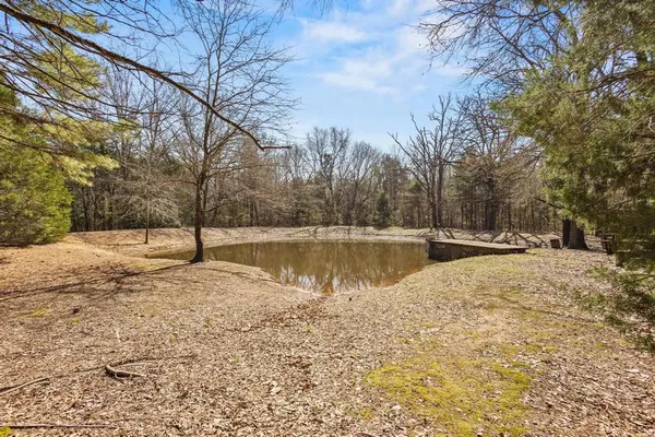 $850,000 | 1393 County Road 2250, Ivanhoe, TX 75447