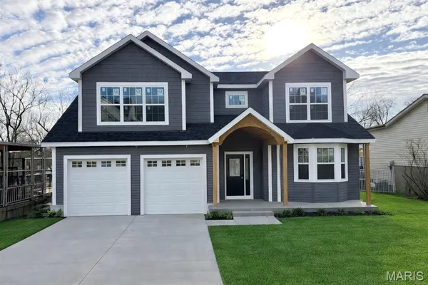 $1,299,900 | 458 Crest Avenue, Kirkwood, MO 63122