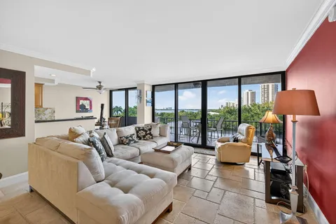 $489,000 | 4200 North Ocean Drive, Unit 2406, Singer Island, FL 33404