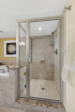 $489,000 | 4200 North Ocean Drive, Unit 2406, Singer Island, FL 33404