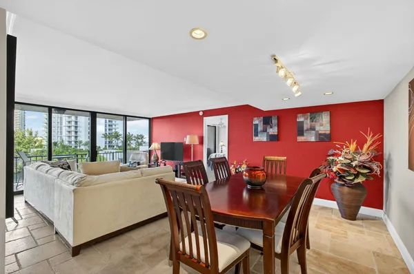 $489,000 | 4200 North Ocean Drive, Unit 2406, Singer Island, FL 33404