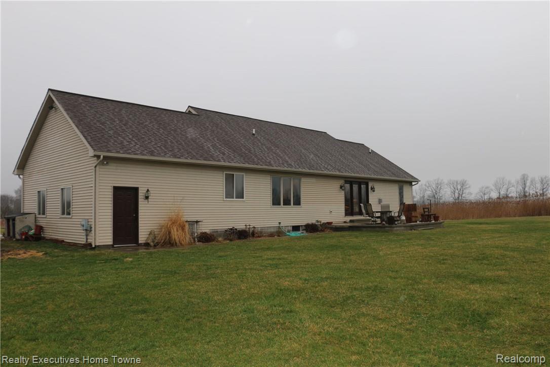 7726 Fargo Road Avoca, MI 48006 - Photo 33 of 39 IMG_8767.JPG