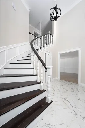 a view of entryway and hall