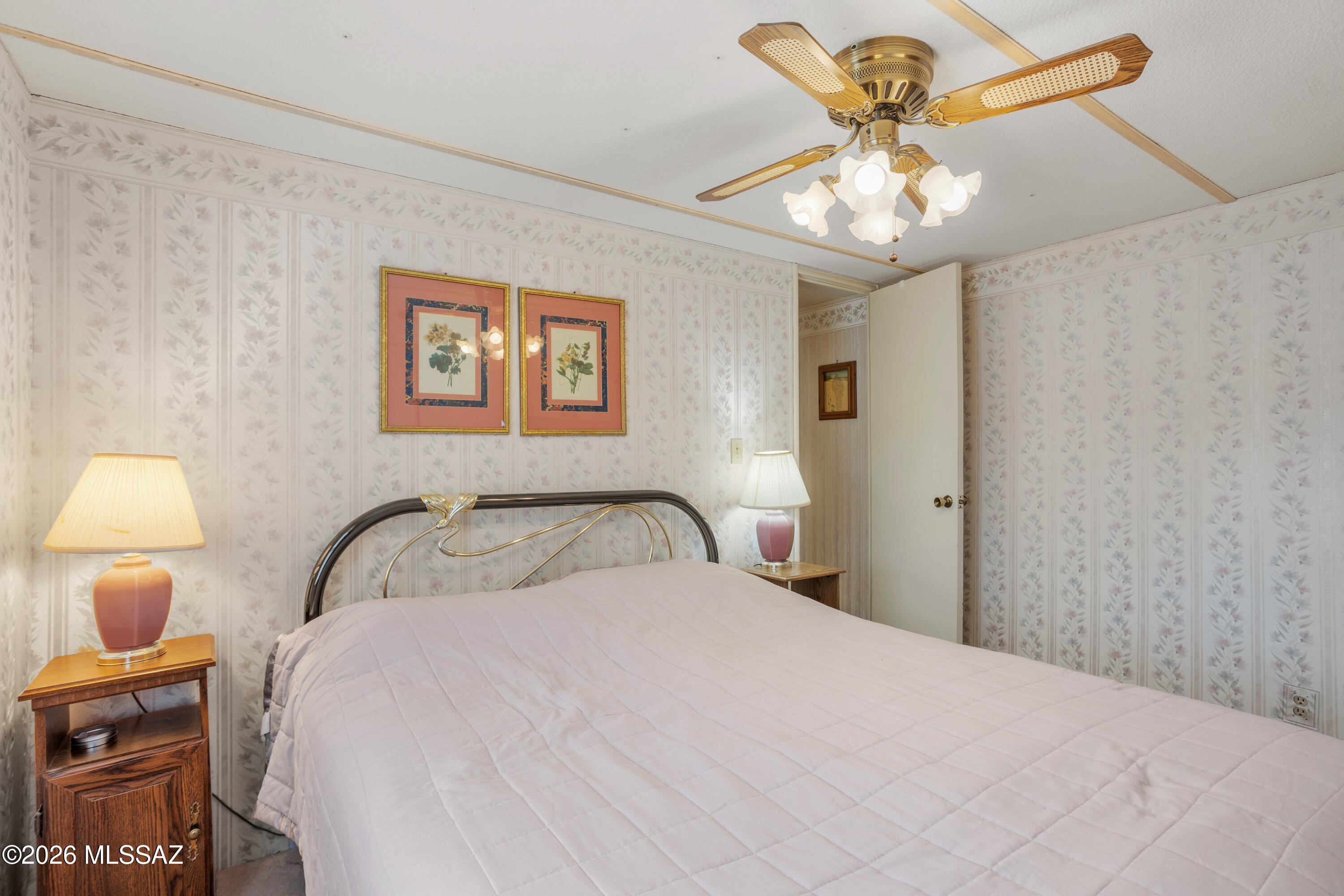 6126 West Rafter Cir Street Tucson, AZ 85713 - Photo 13 of 30 Primary bedroom