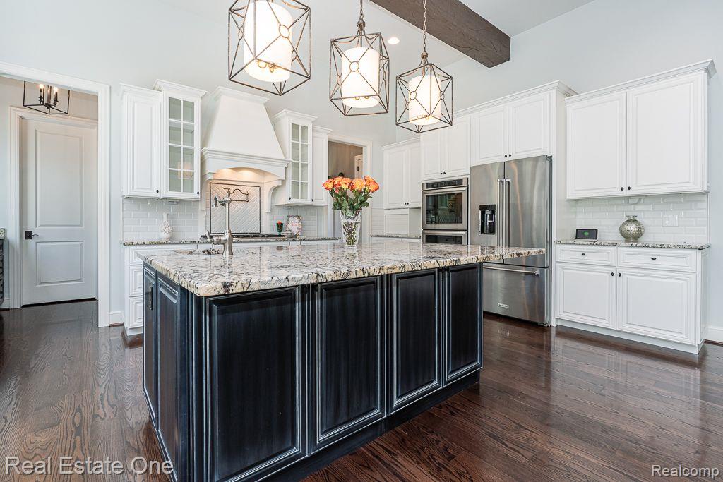 611 Wellington Circle Rochester Hills, MI 48309 - Photo 35 of 70