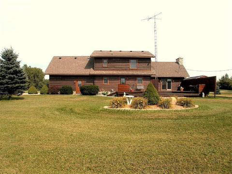 12464 Hogan Road Gaines, MI 48436 - Photo 3 of 15 20284312-2.JPG