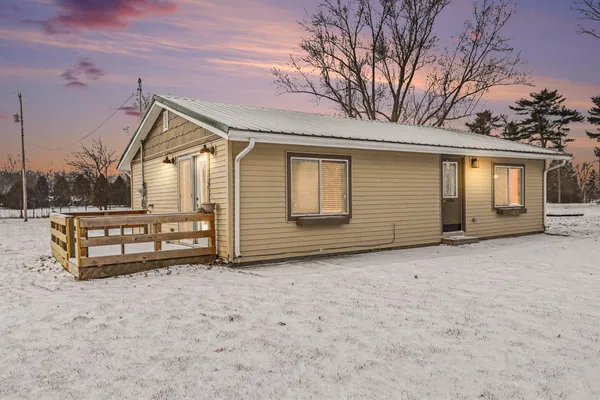 $214,900 | 33273 East Palmer Lake Road, Colon, MI 49040