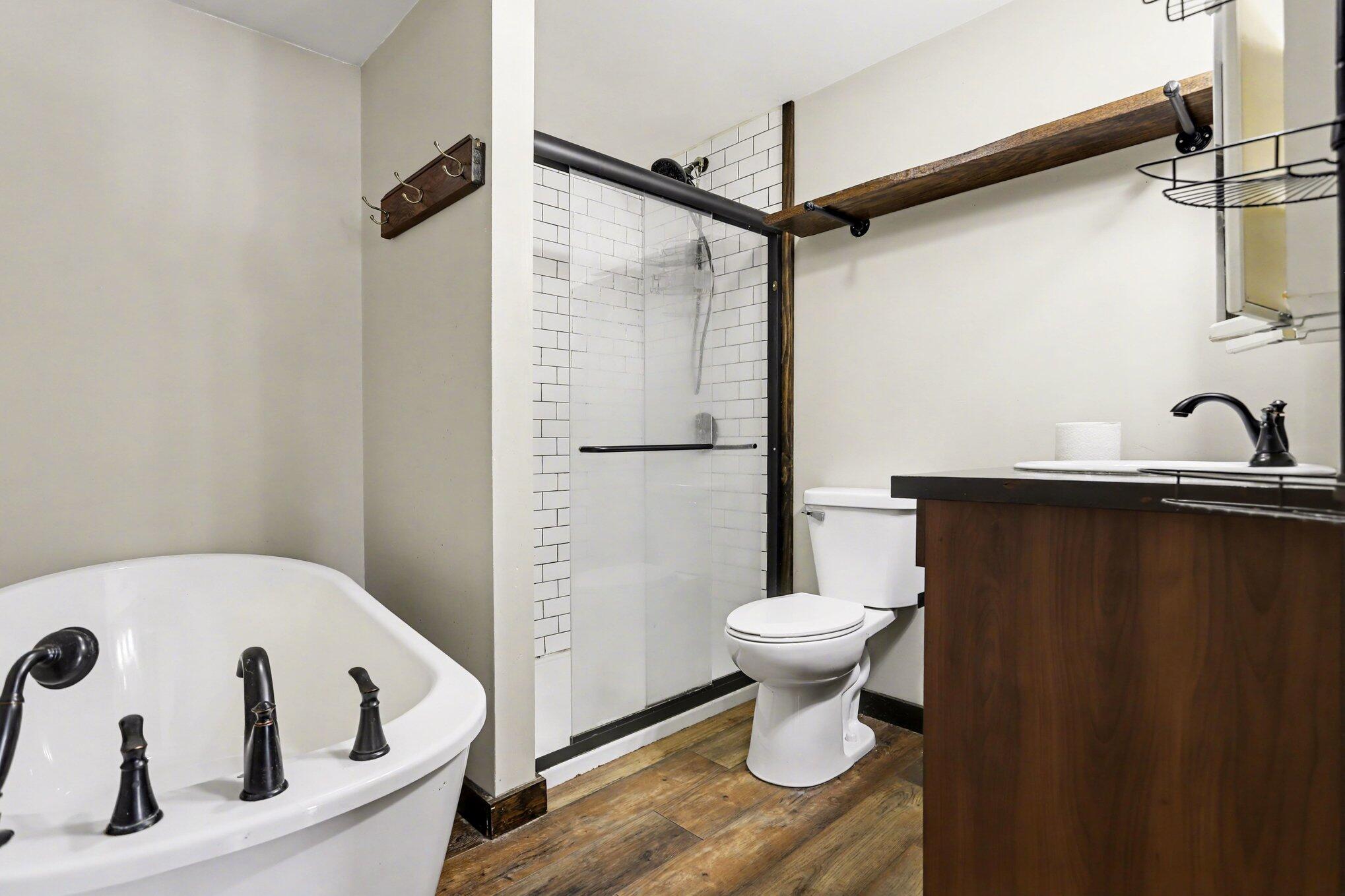 33273 East Palmer Lake Road Colon, MI 49040 - Photo 15 of 24 011_file_8905