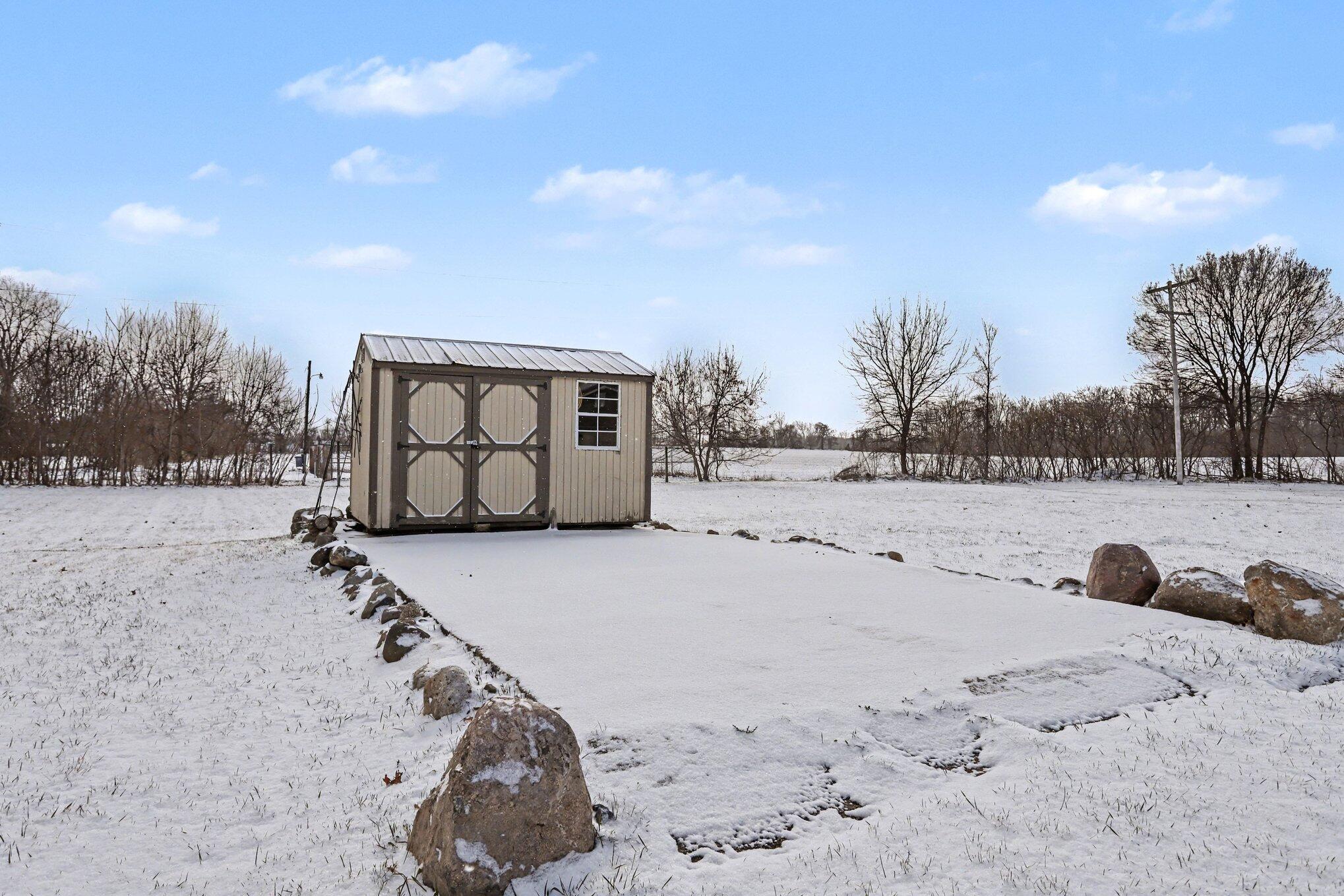 33273 East Palmer Lake Road Colon, MI 49040 - Photo 4 of 24 017_file_5612