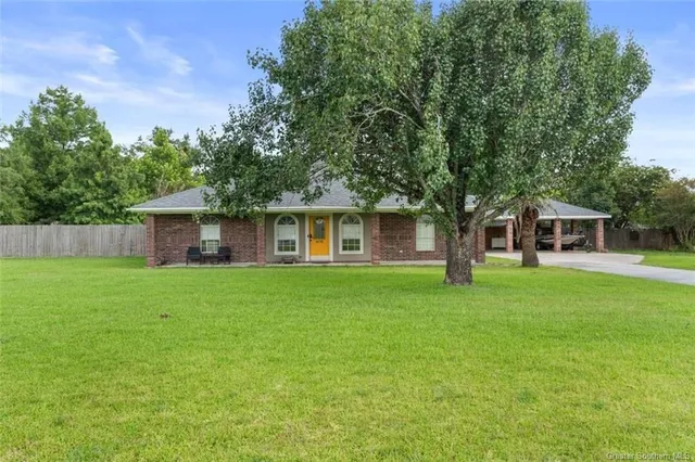 $244,900 | 670 Amber Drive, Lake Charles, LA 70611