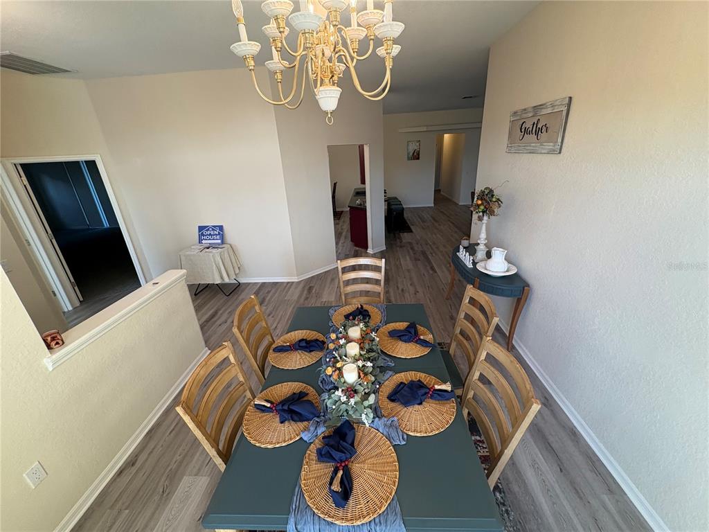 2810 Highview Bend Lakeland, FL 33812 - Photo 15 of 35