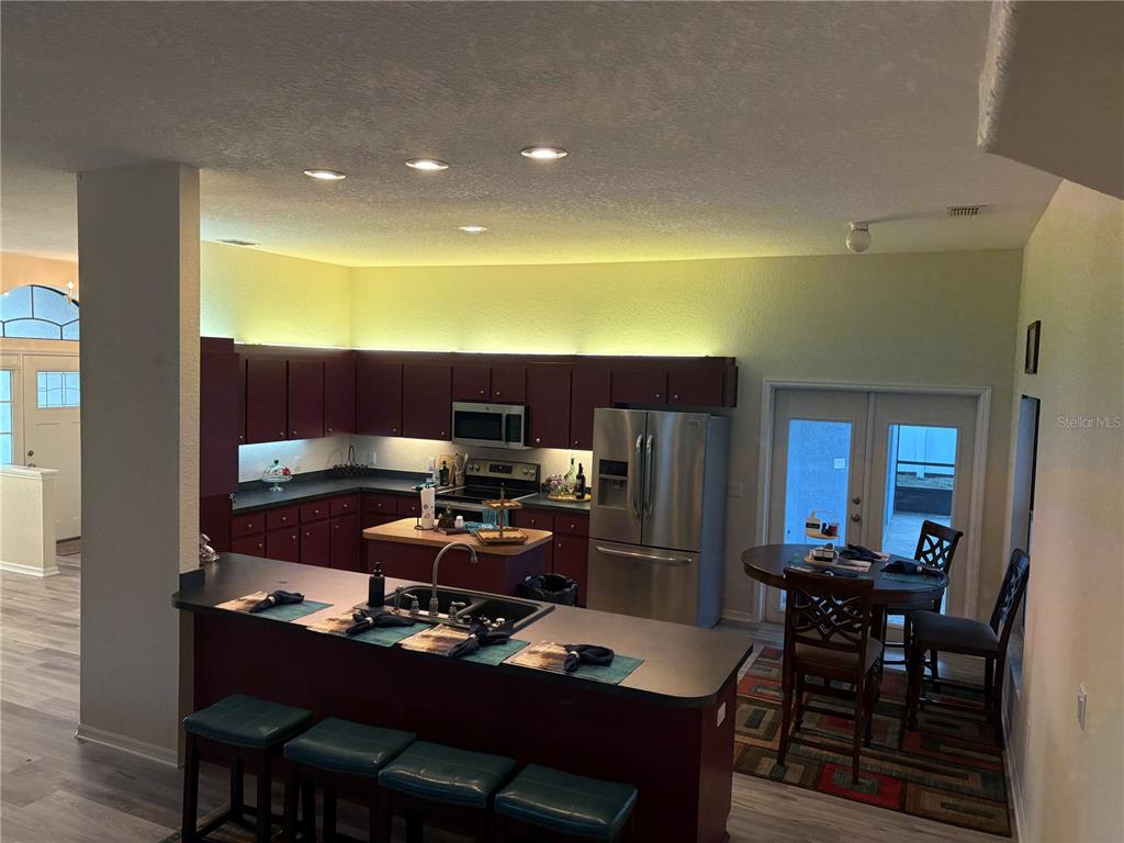 2810 Highview Bend Lakeland, FL 33812 - Photo 20 of 35