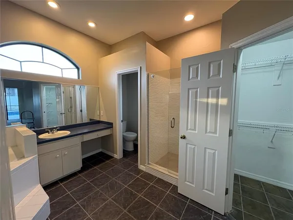 $460,000 | 2810 Highview Bend, Lakeland, FL 33812