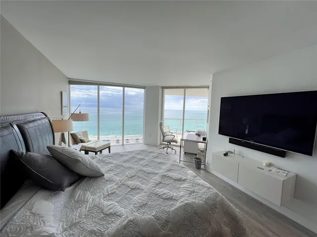 $11,000 | 18671 Collins Avenue, Unit 601, Sunny Isles Beach, FL 33160