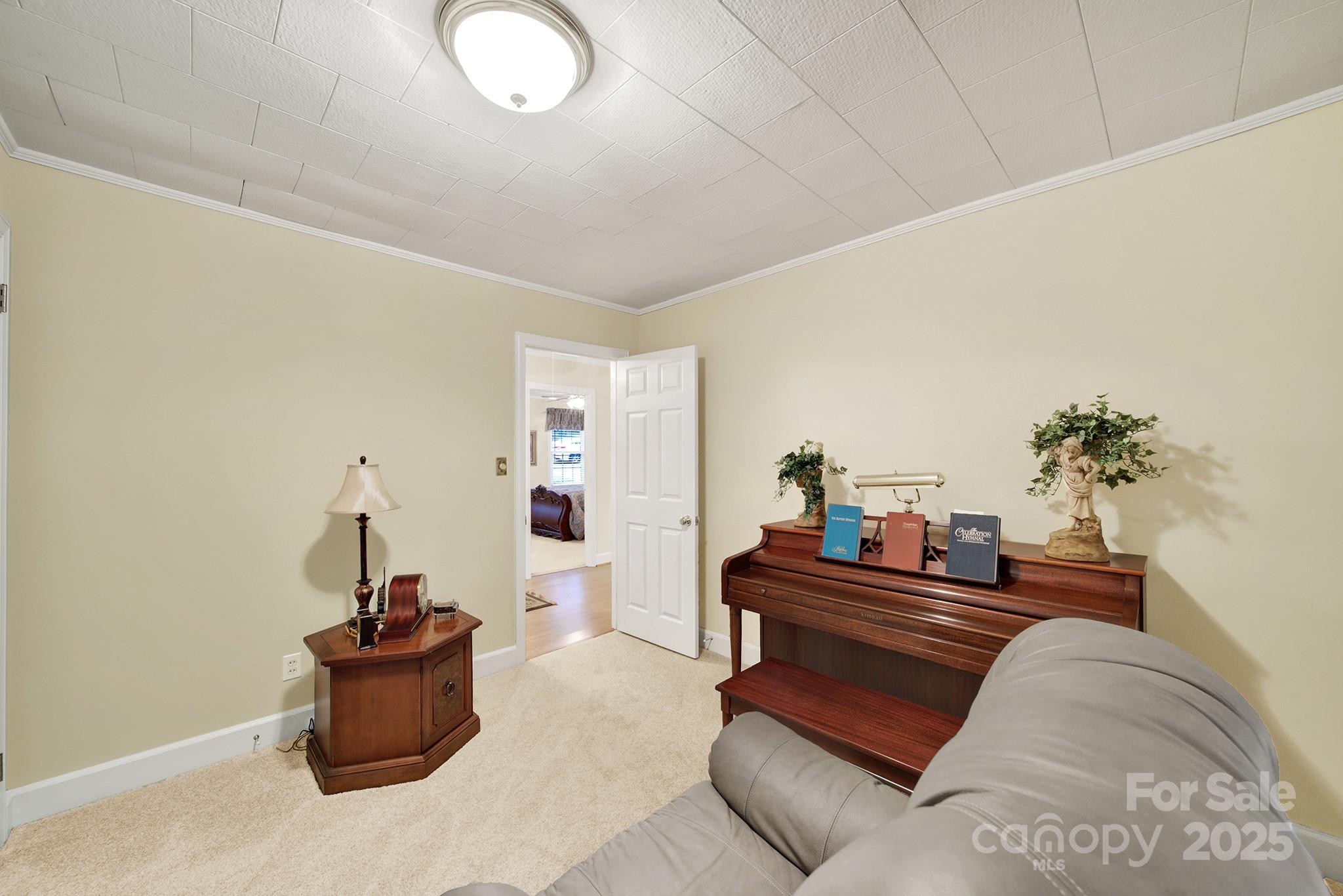 4462 Flat Creek Road Lancaster, SC 29720 - Photo 18 of 35 a living room with furniture