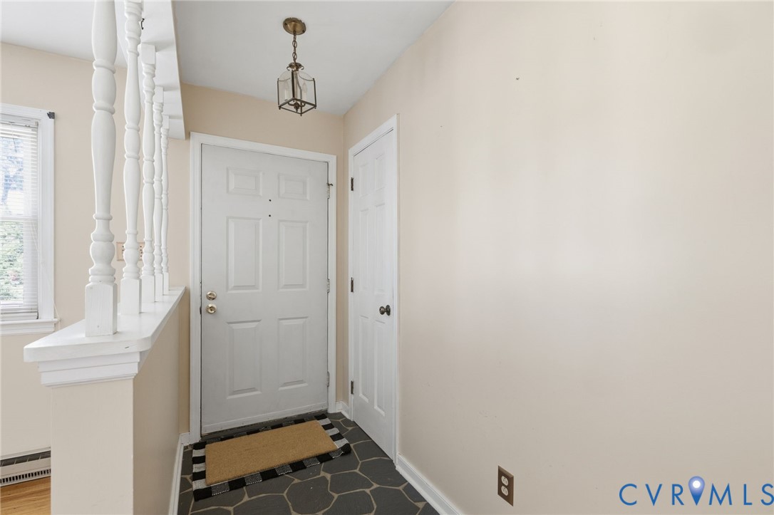 11601 Latane Wood Road Chesterfield, VA 23838 - Photo 4 of 31 Gallery Image 4