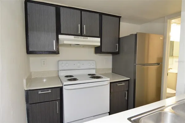 $1,599 | 5006 Moro Manor Drive, Unit 305, Tampa, FL 33617