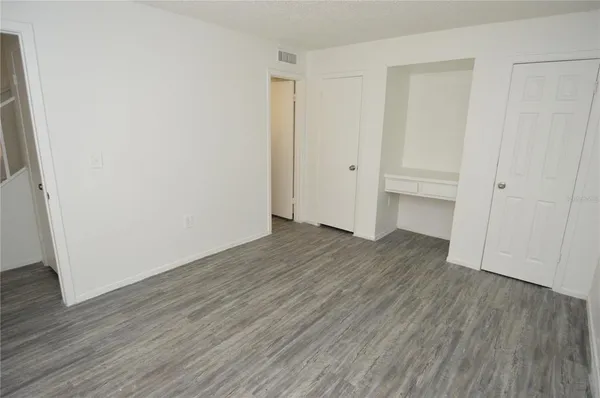 $1,599 | 5006 Moro Manor Drive, Unit 305, Tampa, FL 33617