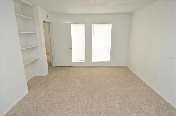 $1,599 | 5006 Moro Manor Drive, Unit 305, Tampa, FL 33617
