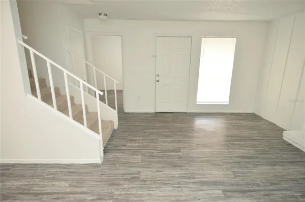 $1,599 | 5006 Moro Manor Drive, Unit 305, Tampa, FL 33617