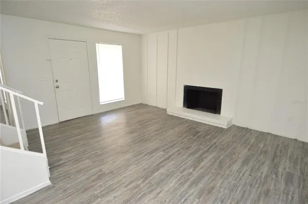 $1,599 | 5006 Moro Manor Drive, Unit 305, Tampa, FL 33617