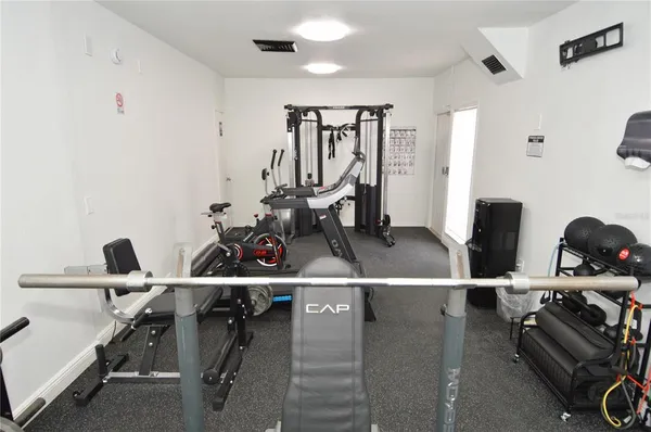 $1,599 | 5006 Moro Manor Drive, Unit 305, Tampa, FL 33617