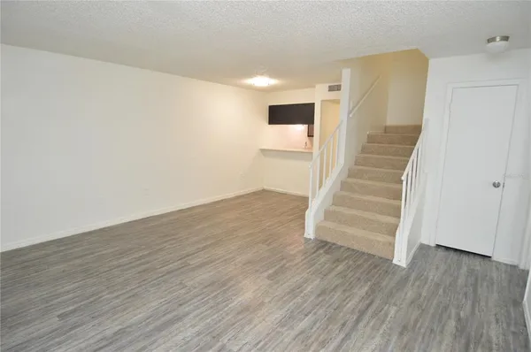 $1,599 | 5006 Moro Manor Drive, Unit 305, Tampa, FL 33617