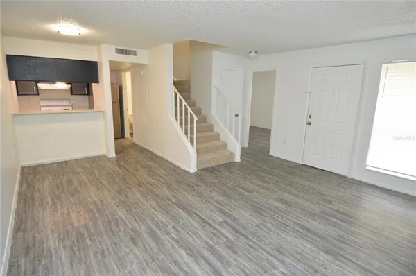 $1,599 | 5006 Moro Manor Drive, Unit 305, Tampa, FL 33617