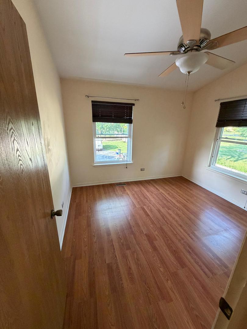 156 West Golf Road, Unit C Libertyville, IL 60048 - Photo 19 of 38 Gallery Image 19