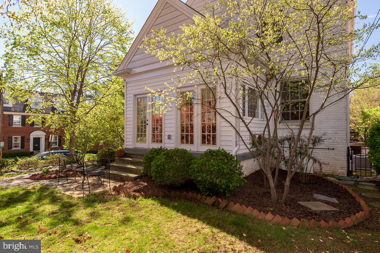 4330 37th Street Northwest Washington, DC 20008 - Photo 46 of 48