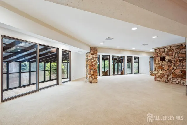 $3,325,000 | 951 Scioto Drive, Franklin Lakes, NJ 07417