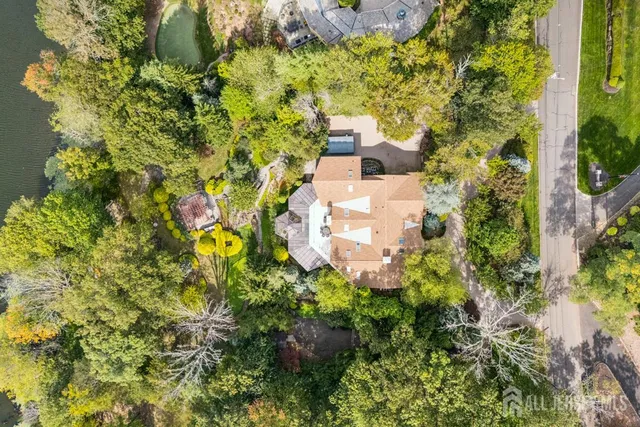 $3,325,000 | 951 Scioto Drive, Franklin Lakes, NJ 07417