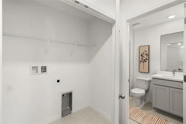 $351,990 | 718 Blissful Gdns Way, Apopka, FL 32703