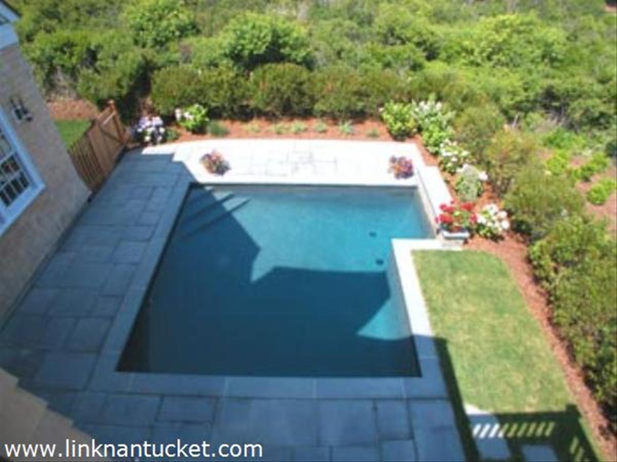 127 Cliff Road Nantucket, MA 02554 - Photo 5 of 5 Gallery Image 5