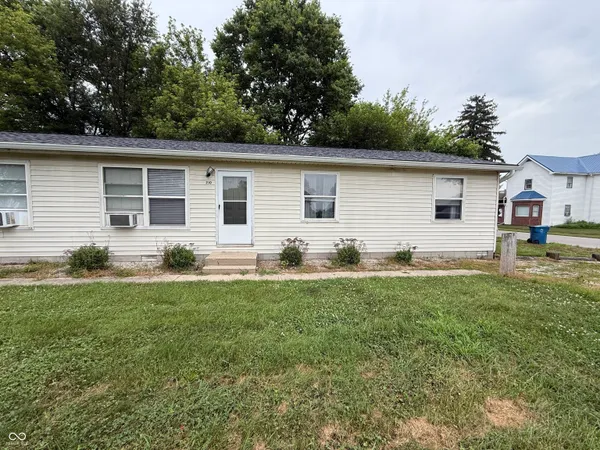 $551,998 | 210 South Walnut Street, Atlanta, IN 46031