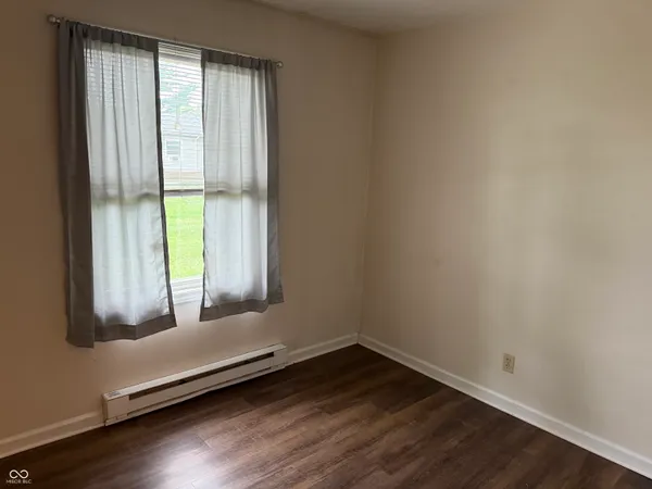 $551,998 | 210 South Walnut Street, Atlanta, IN 46031