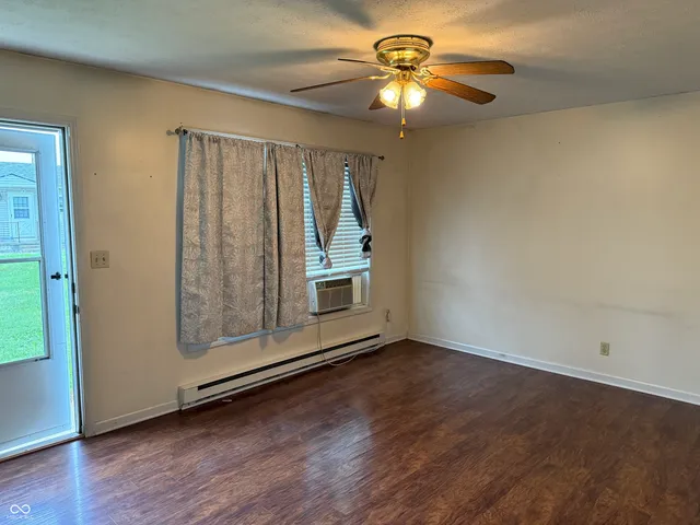 $551,998 | 210 South Walnut Street, Atlanta, IN 46031