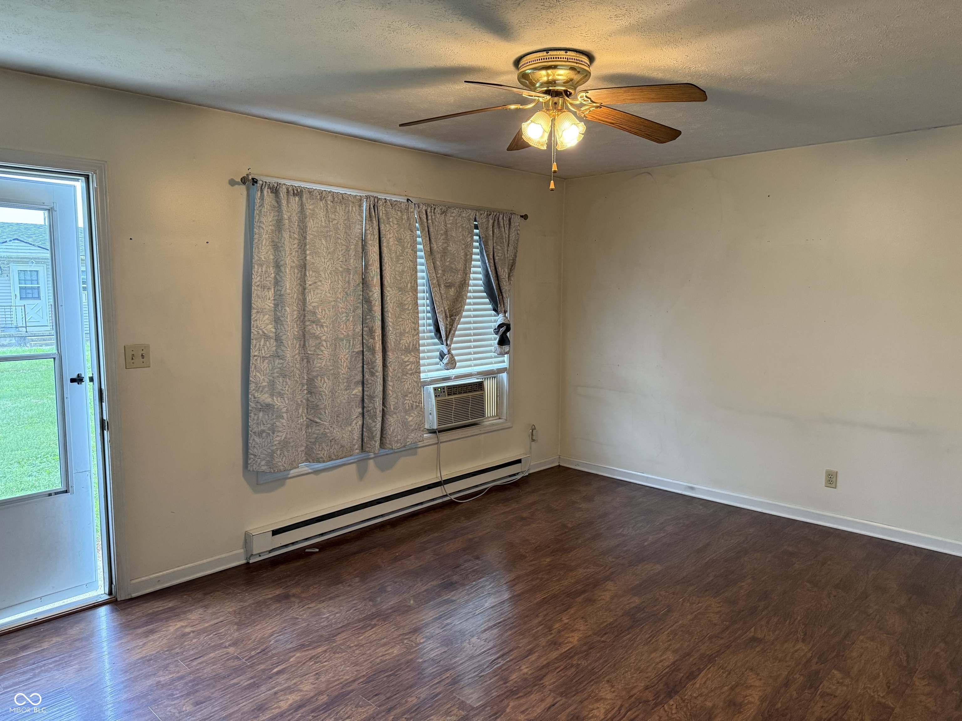 210 South Walnut Street Atlanta, IN 46031 - Photo 6 of 19