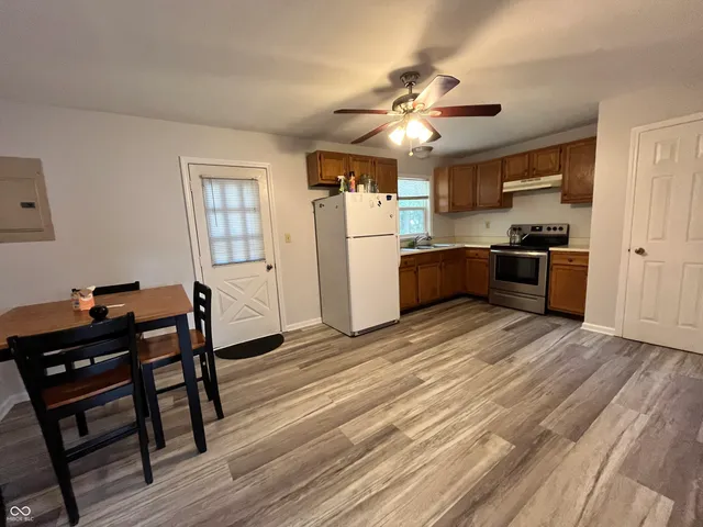 $551,998 | 210 South Walnut Street, Atlanta, IN 46031