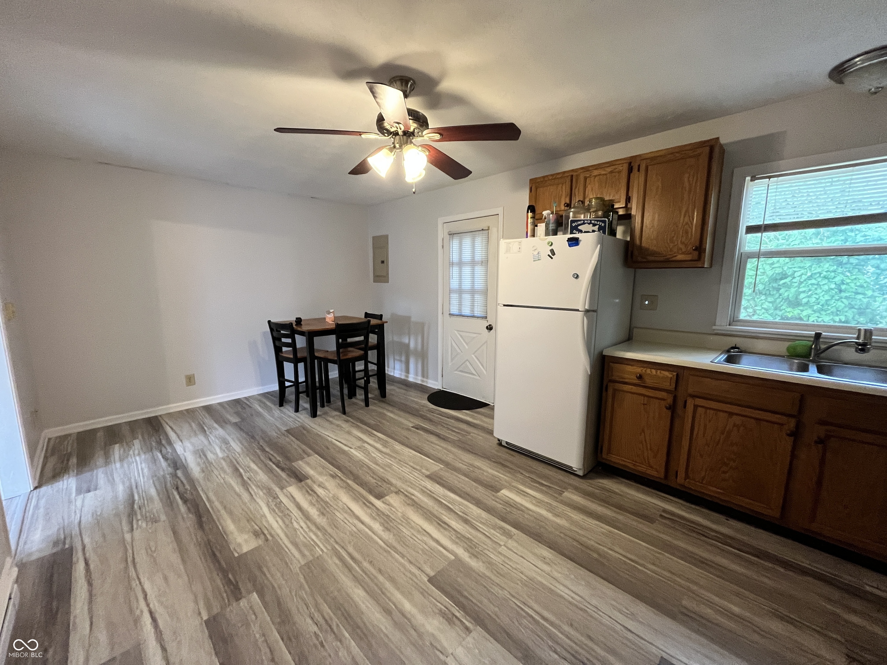 210 South Walnut Street Atlanta, IN 46031 - Photo 10 of 19