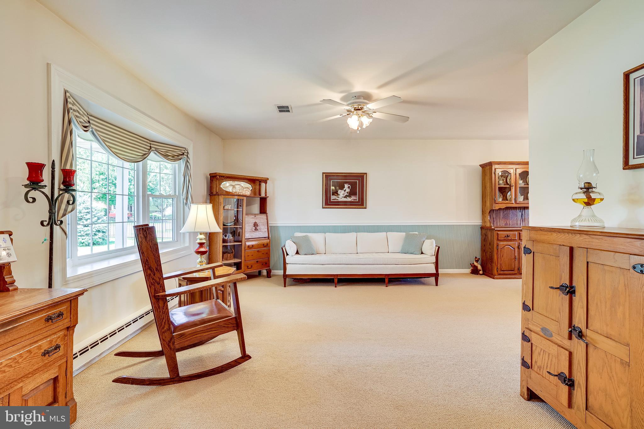 306 South Harrison Road Sterling, VA 20164 - Photo 11 of 67 Gallery Image 11